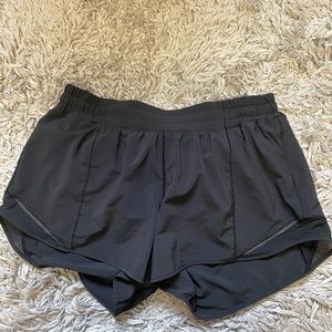 lululemon hotty hot short size 12 tall